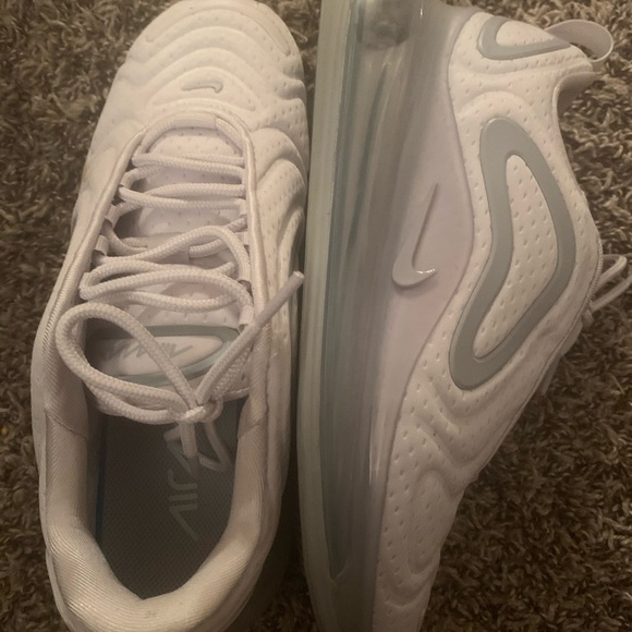 Nike - Picture 2 of 5